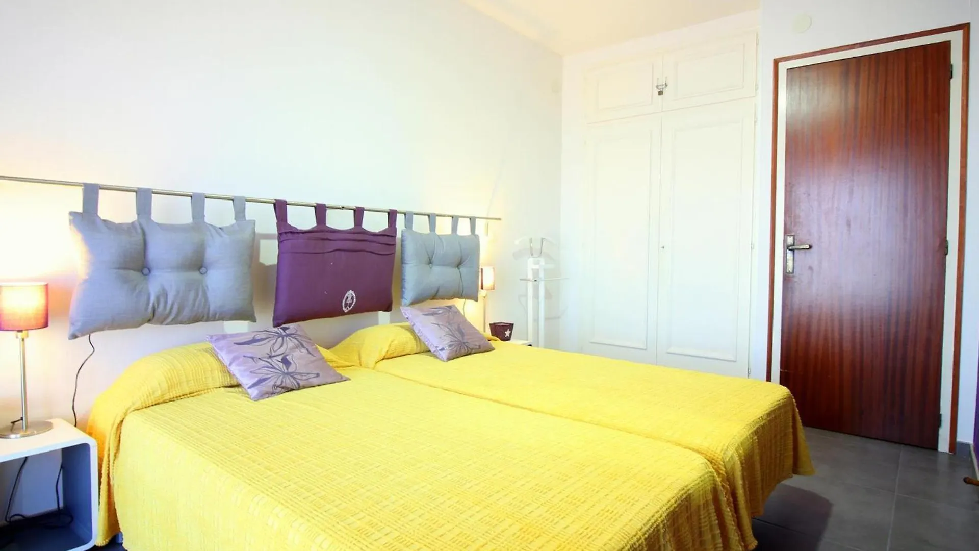 El Retiro A-5 - Apartamento Muy Agradable Con Vista Panoramica Al Puerto Y A La Bahia De Roses. - Es-228-94 0*, 罗萨斯 西班牙